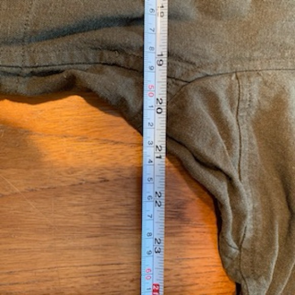 Khaki wrap around shirt. Measurements in photos. - Picture 4 of 8